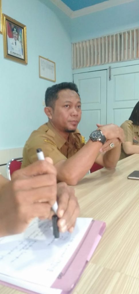 Foto--Pelaksana tugas (Plt) Kepala DPM PTSP Kabupaten Sanggau, H. Joni Irwanto.