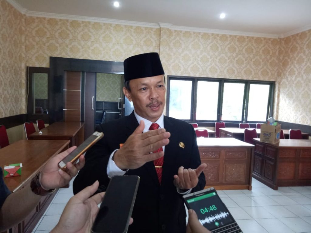 Foto----Herkulanus, Kepala BKPSDM Kabupaten Sanggau.